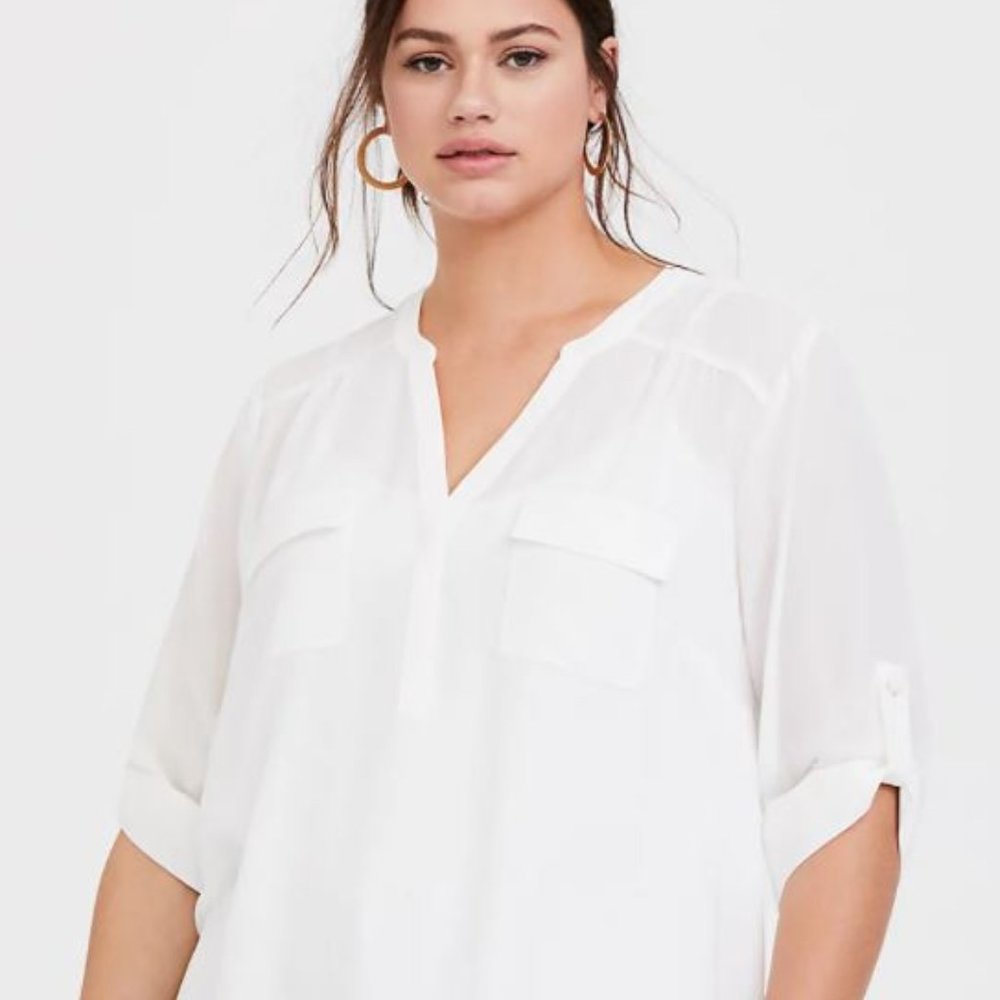 Torrid White Harper Pullover Blouse, Sz 1 - NWT!
